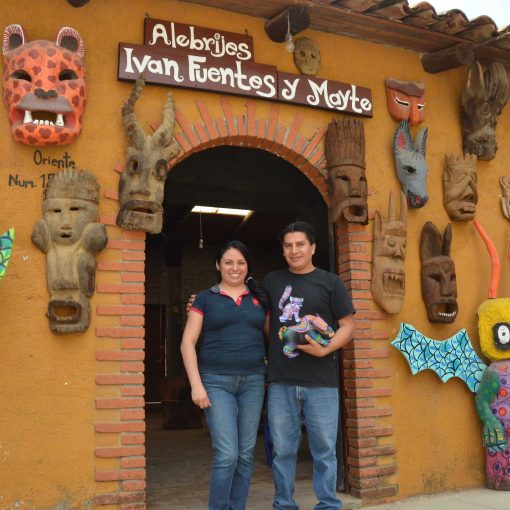 Ivan Fuentes & Mayte Calvo Ivan Fuentes & Mayte Calvo: Small Colorful Hippo African Animals