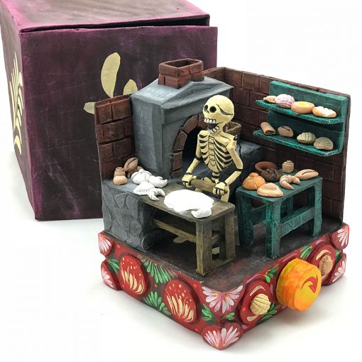 Cartoneria (Mexican Paper Mache) Josue Eleazar Castro: Baker cartoneria