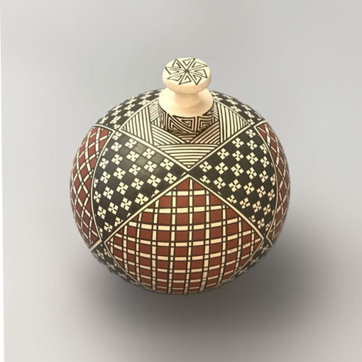 Blanca Quezada Blanca Quezada: Small Geometric Lidded Pot Geometric