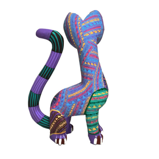 Orlando Mandarin & Magdalena Santiago Orlando Mandarin and Magdalena Santiago: Long Necked Cat Alebrijes